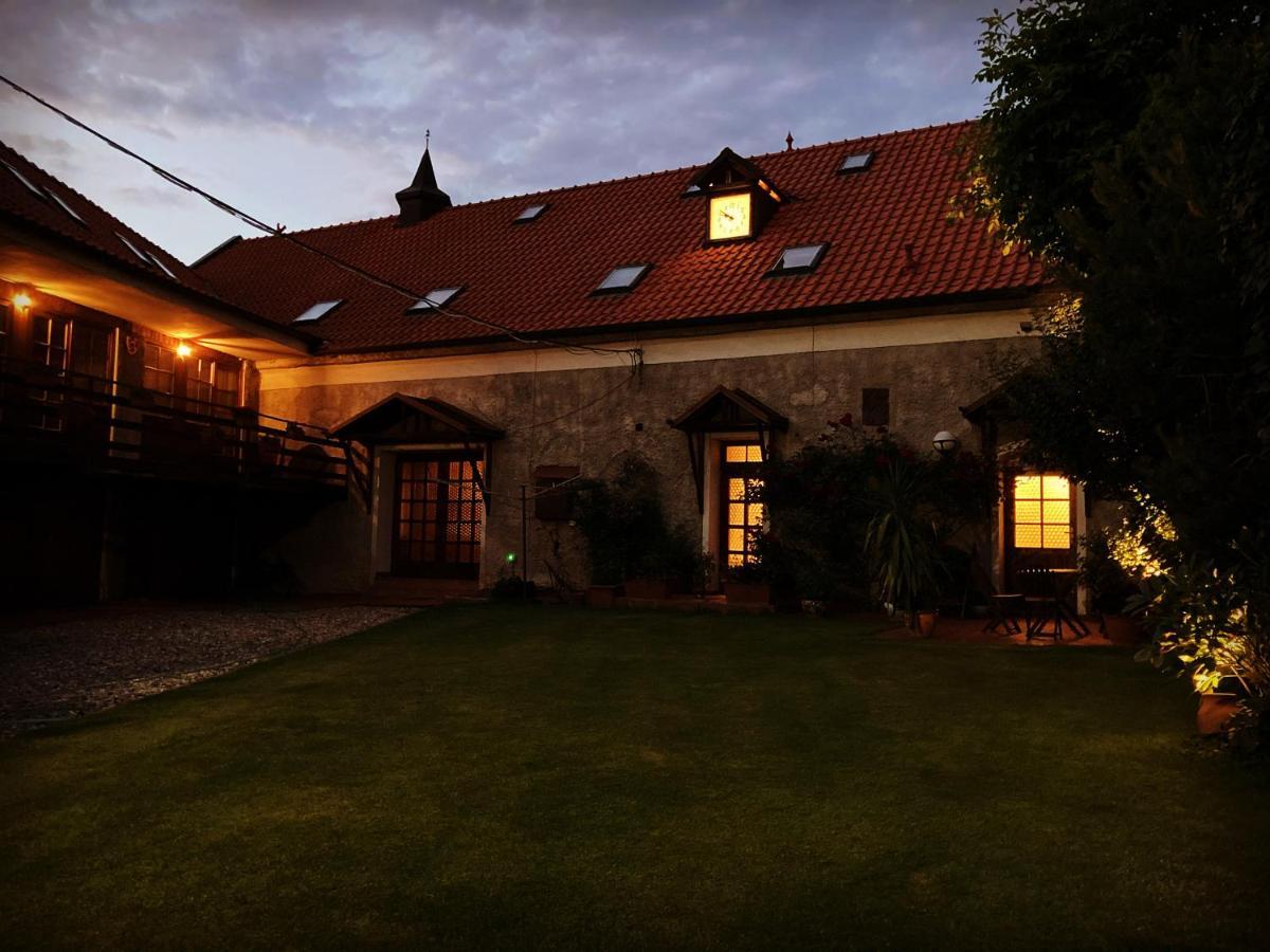 U Svateho Prokopa 2* Středokluky